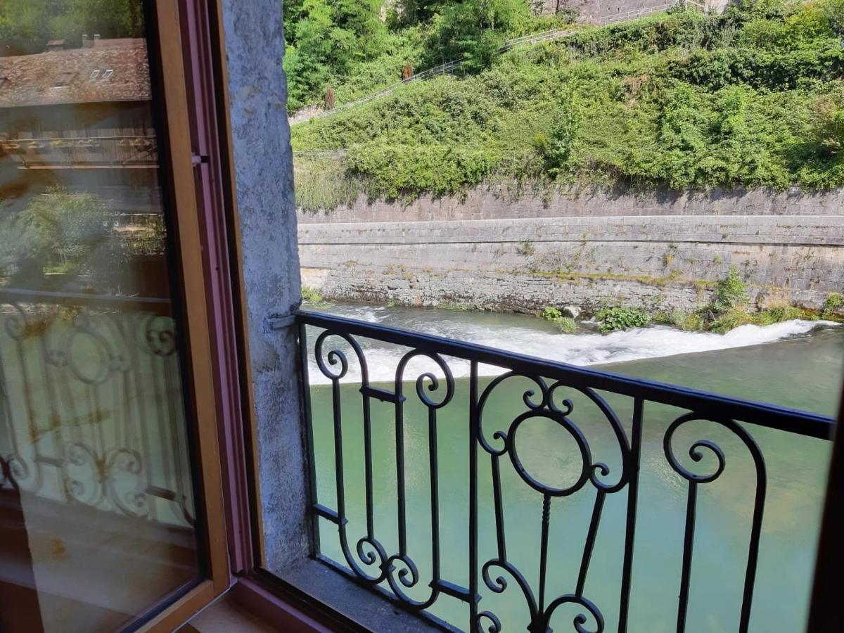 Au Fil De Lods Bed & Breakfast エクステリア 写真